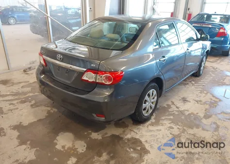 2011 Toyota Corolla Le z USA, uszkodzony, nr VIN JTDBU4EE0BJ096881